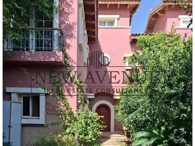 Below Market Price Super Lux Finishing Townhouse with kitchen in Hyde Park New Cairo, a Prime location, Immediate Delivery Below Market Price Super Lux Finishing Townhouse with kitchen in Hyde Park New Cairo, a Prime location, Immediate Delivery