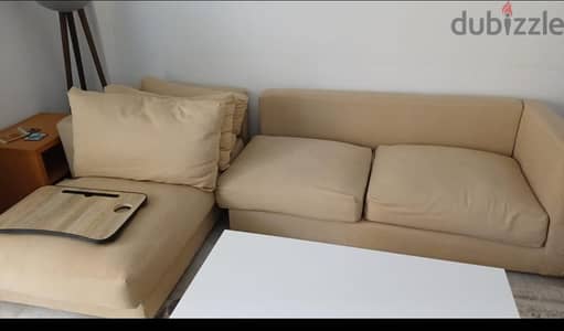 2 L-shaped sofas