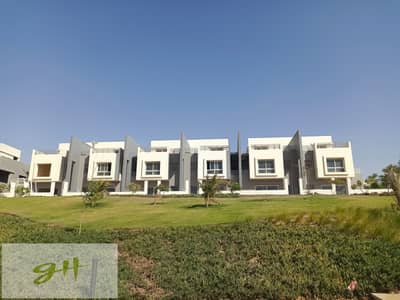 تاون هاوس جاهز للاستلام للبيع في هايد بارك القاهرة الجديدة Hyde Park New Cairo