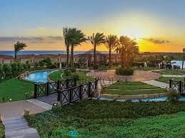 Town house for sale in compound telel elsokhna fully finished
