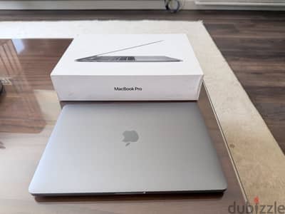 MacBook Pro 13 inch touch display 2019/2020