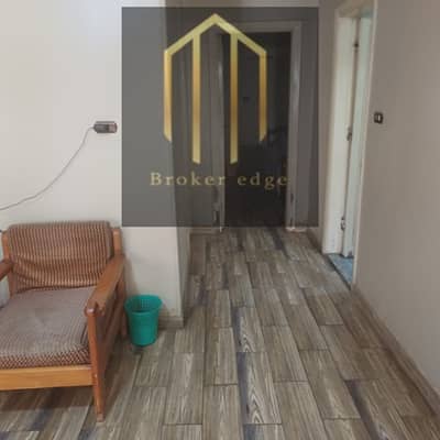 شقة مفروشة ارضى مدخل خاص للاجانب مربعات الميرغنى
