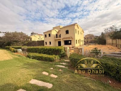 ‎Own a luxury villa with a down payment and installments (U) in my city VG1‎  ‎Fabulous view of the wide garden view and golf ‎  ‎Without interior fin