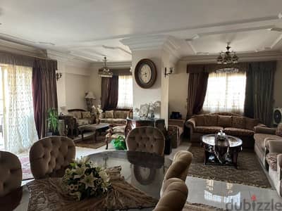 شقة واجهة بحري بسعر ممتاز