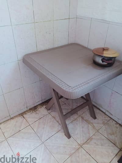ترابيزه حديقه أو بلكونه