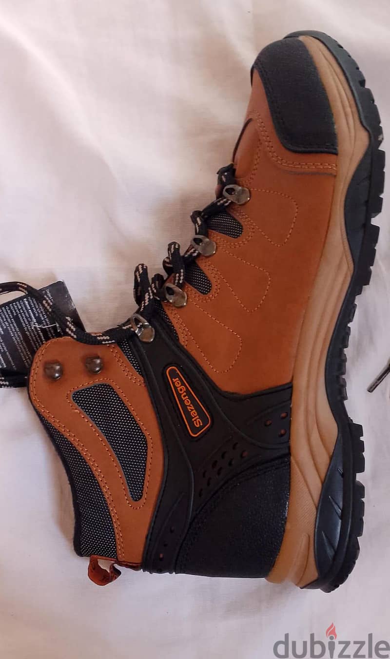Safety shoes 2