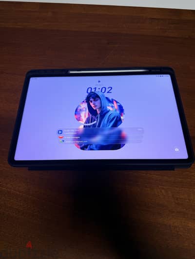 Honor pad 10 5g شريحه بالضمان