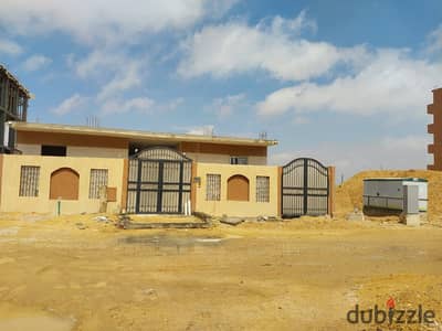 Land area 572 available 4 apartments second and third with balcony apartment area 200 m on the main line of the train first row