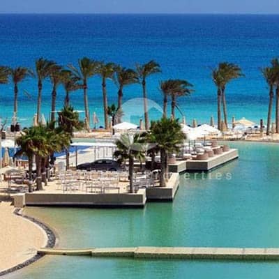 شاليه بإطلالة مباشرة على البحر بمقدم 5% وتقسيط يصل لـ10 سنين