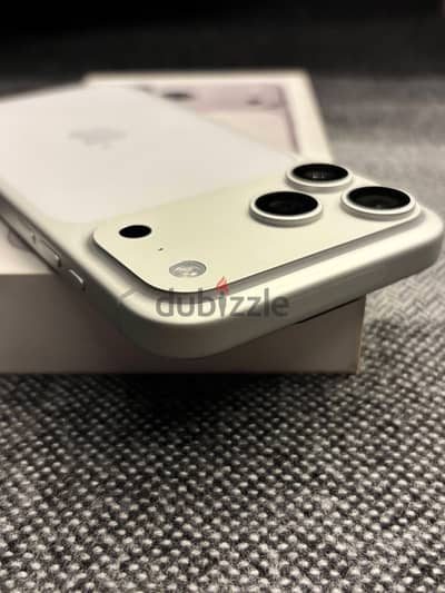 Apple - iPhone 17 Pro Max 512 Silver (nano + esim)