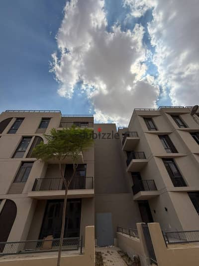 لبيع شقه استلام فورى في سوديك ويست الشيخ زايد بالقرب من West Town Beverly Hills