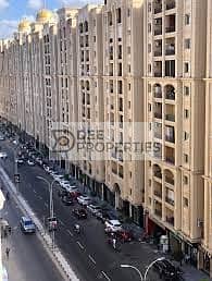 شقة للبيع في فالوري – سموحة | 173 م² | فيو شارع النقل والهندسة