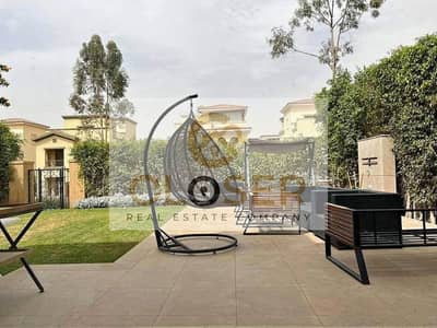 For sale Townhouse 5BR with private Garden and Roof directly on Suez Road inst over 12Y in Sarai Compound