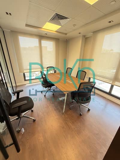 مكتب للايجار فى اركان بلازا بالفرش Office for rent in Arkan Plaza area 102m