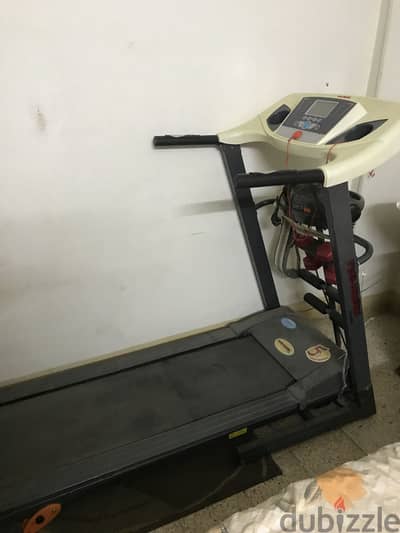 فرصه  ثمينه لعدم التفرغ مشايه كهربائه حاله جيده جدااا