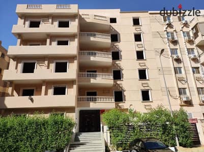 apartment for sale at zahwa compound new cairo prime location in front of auc  behind elzohour club & point 90 & American university housing