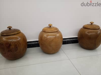 جرات خشبية للبيع
