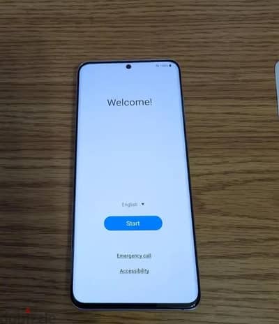 Samsung S20 5G بالكرتونه زيرو ضريبه مش مغير اي حاجه