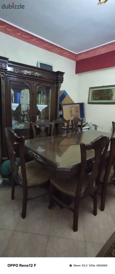 For daily rent, furnished apartment, Andrey's descent, near the Corniche of Maadi and the International Peace Hospital, consisting of three rooms, a reception, a bathroom, and an air-conditioned kitchen with Wi-Fi and natural gas, fourth floor, elevator