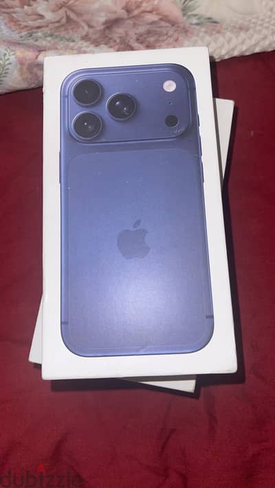Apple - iPhone 17 Pro
