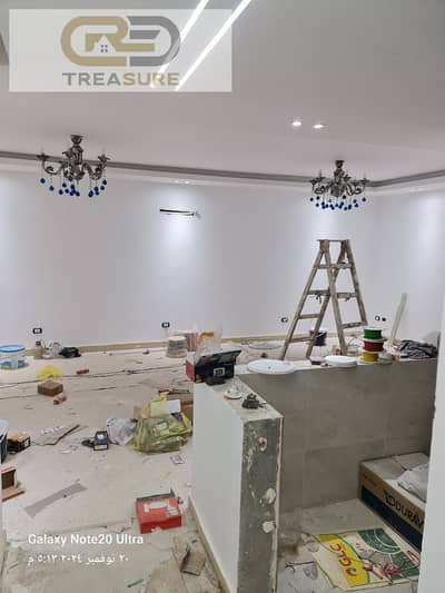 Apartment with Kitchen& Acs for sale in The Square - new cairo
