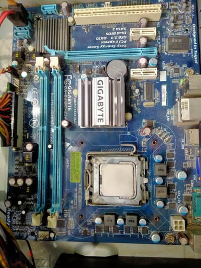 باندل g41  مع Pentium e6600 فيها مدخل رام بايظ ب200