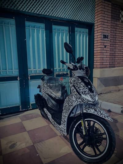 اسكوتر  X Max