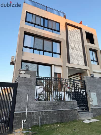 9 district shiekh zayed 210m ground apartment