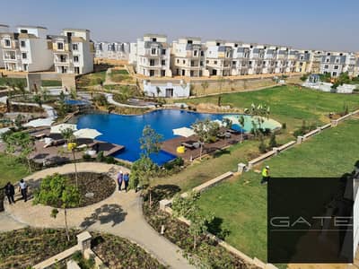 For sale, a townhouse directly on the lake, double view in Mountain View Chill Out Park For sale, a townhouse directly on the lake, double view in Mountain View Chill Out Park