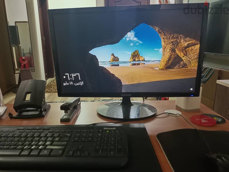 flat monitors 1