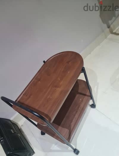 عربية تقديم