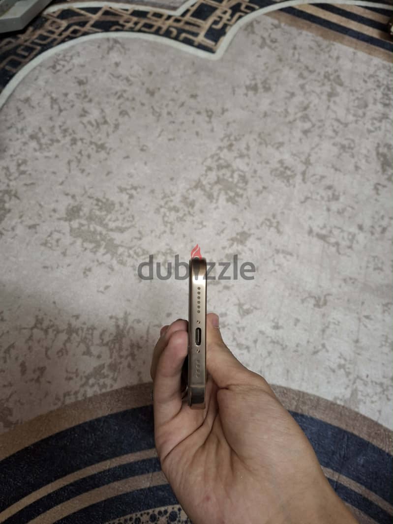 Apple - iPhone 16 Pro Max 4