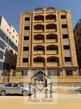  3-Bedroom Apartment for Sale in Investors Area – Prime Location 