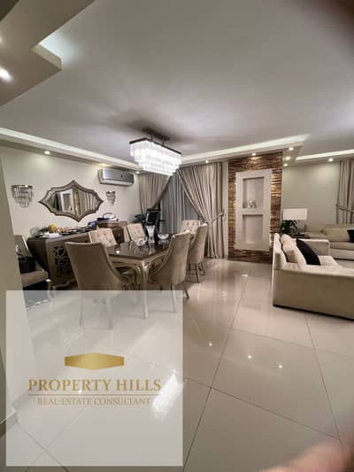apartment Ultra super lux finished resale ready to move in at a bargain price 180 sq m 3 bedrooms Taj Sultan Compound New Cairo.