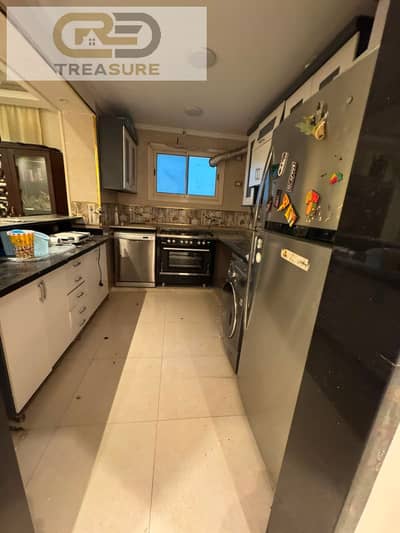 شقة مطبخ بالأجهزة وتكييفات للإيجار في تاج سيتي - Taj City
