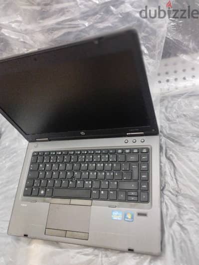 لاب توب HP رام 8 جيجا هارد 320G ب 2600ج مع شاحن بدون بطارية