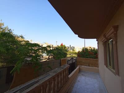 شقة متشطبة للبيع في الحي السابع – مجاورة 3 – الشيخ زايد7th District – Neighborhood 3 – Sheikh Zayed  استلام فوري - موقع مميز جدًا