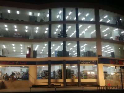 Mall in the heart of October City, licensed commercial administrative location, super high finish, suitable for banks, hypermarkets, major companies, agencies, administrative companies, and exhibitions