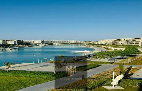 فيلا تاون هاوس للبيع في مراسي الساحل الشمالي تطل علي لاند سكيب