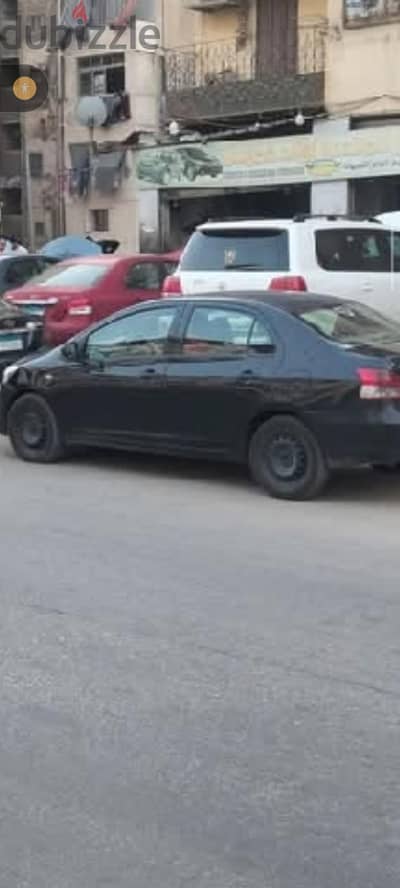 تويوتا ياريس 2007