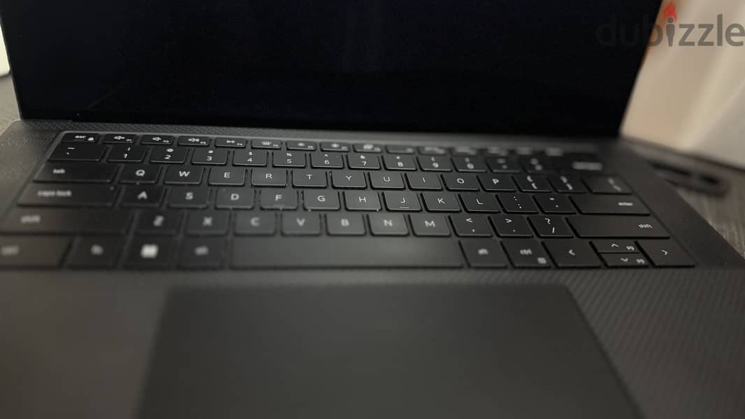 Dell Precision 5570 3