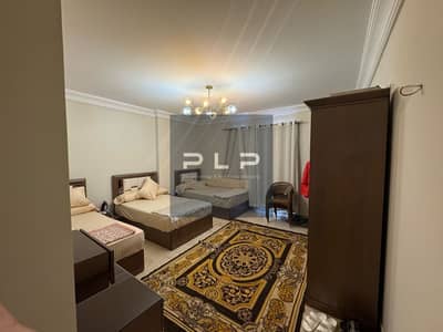 اقل سعر شاليه في لافيستا -راس الحكمه - متشطب الترا سوبر لوكس مفروش بالكامل صف اول ع البحر وجاهز ع المفتاح