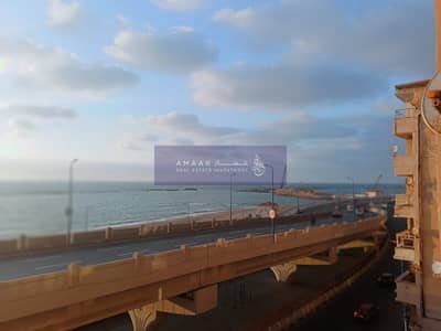 شقة سكنية للبيع في سيدي بشر بحري – بحر مباشر أمام كوبري محمد نجيب – 110م²