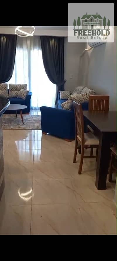 Ground-floor furnished apartment for rent in Madinaty B12, 108 sqm + 60 sqm garden, wide garden view, minutes from services, East Hub & Craft Zone.