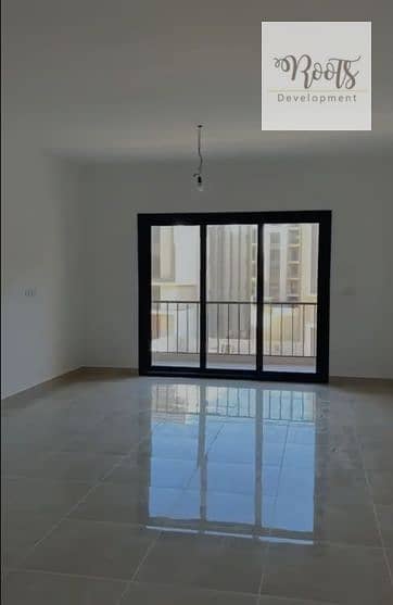 للايجار شقة مميزة كاملة التشطيب بالتكيفات لاند سكيب فيو في فيفث سكوير، القاهره For Rent Apartment,Finished with AC/S, in Fifth Square, New Cairo.