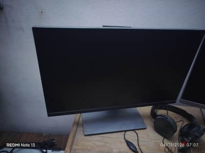 شاشة كمبيوتر جيمينج