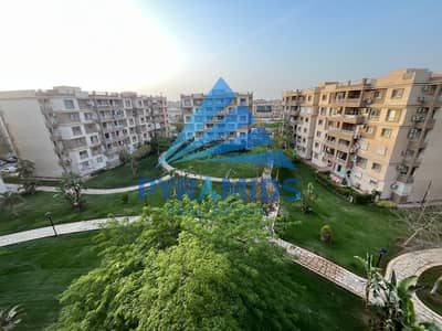 فرصة مميزة للايجارشقه تشطيب خاص  في مدينتي النموذج الاكثر طالبا – B6