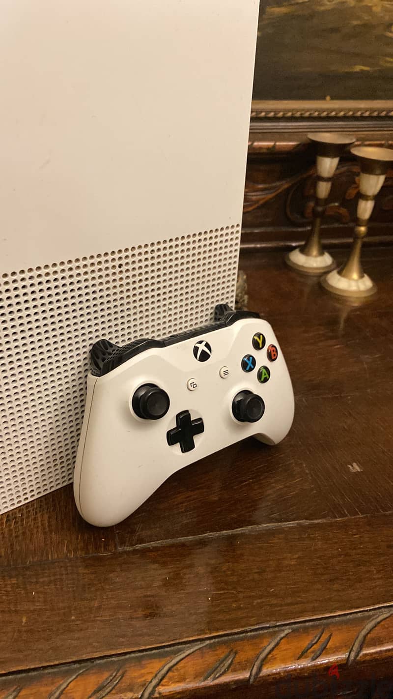 X box one 1