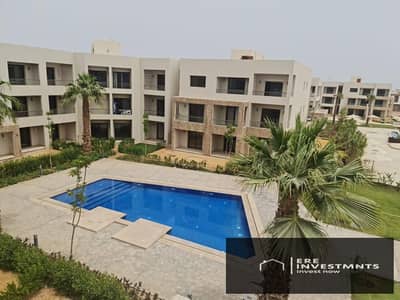 شاليه للبيع متشطب بالكامل بالتكيفات والمطبخ باقل من سعر السوق في ازها الساحل الشمالي Azha North Coast