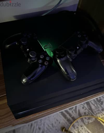 بلايستيشن ٤ برو ١ تيرا ps4 1tb